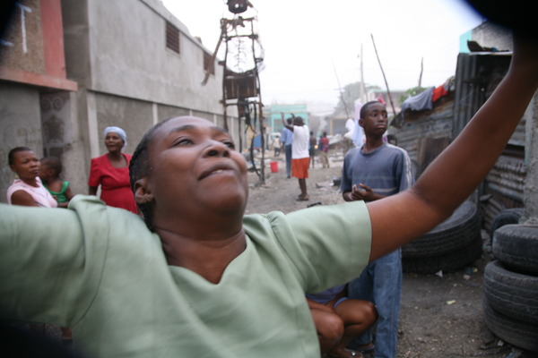 Haitiearthquakepraise.jpg